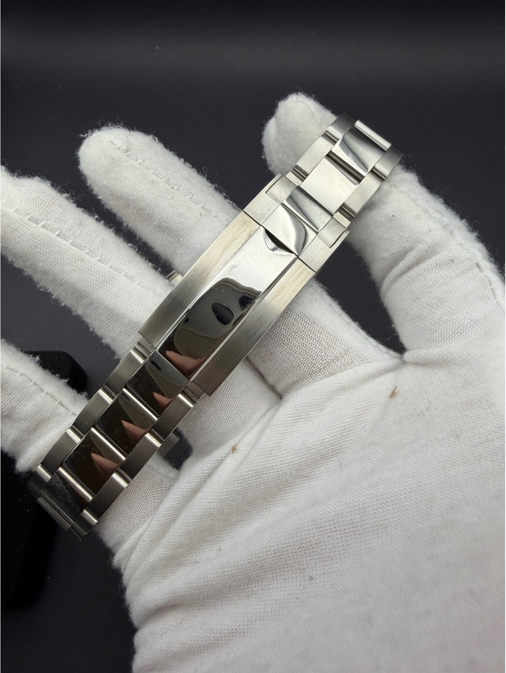 Custom Seiko Gray Chronograph Watch Mod - Picture 6 of 9